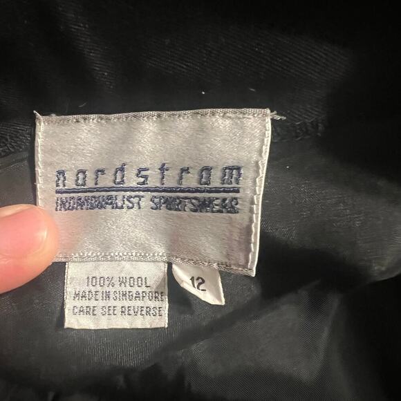 Nordstroms Industrialist Sportswear Womens Black Wool Skirt 12 with pockets - Picture 8 of 11